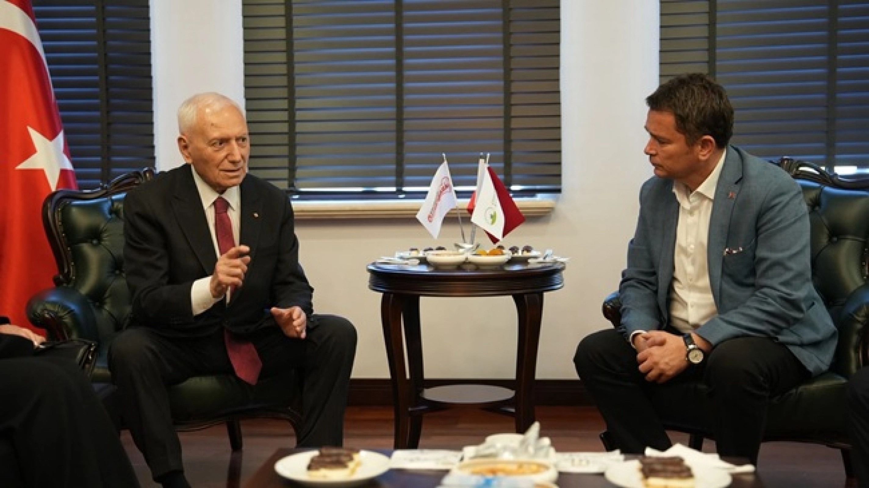 - Prof. Dr. Mehmet Haberal’dan Osmangazi’ye Anlamlı Ziyaret - Başkan Aydın ve Mehmet Haberal’dan Tarih Buluşması