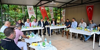 BAŞKAN YILMAZ'DAN ESNAF ZİYARET