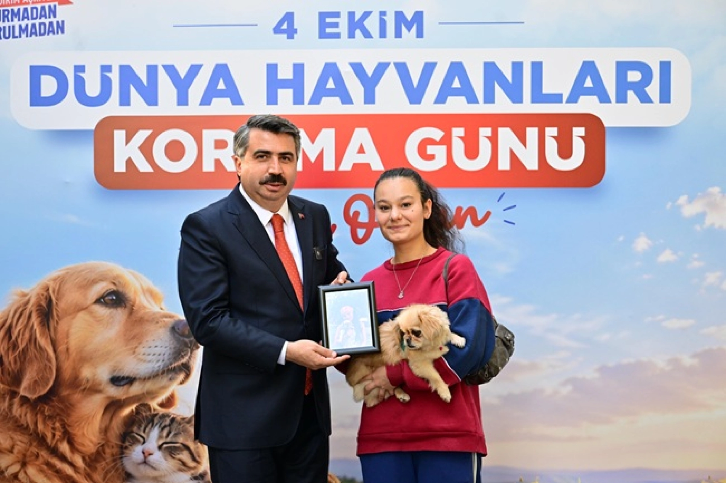 YILDIRIM'DA SEVİMLİ PATİLERLE ŞENLİK ZAMANı